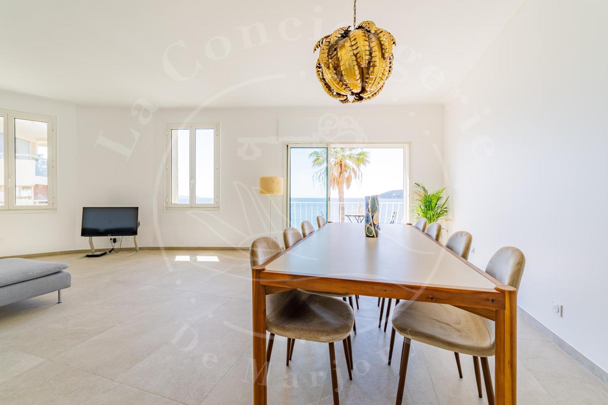 Elegance Cotiere - Vue Imprenable, Plage A 5 Min Toulon Eksteriør billede