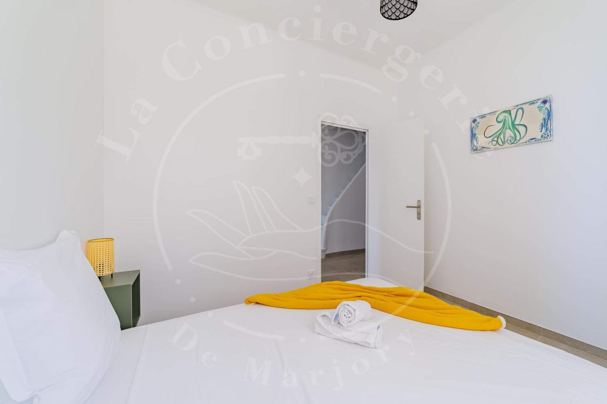 Elegance Cotiere - Vue Imprenable, Plage A 5 Min Toulon Eksteriør billede